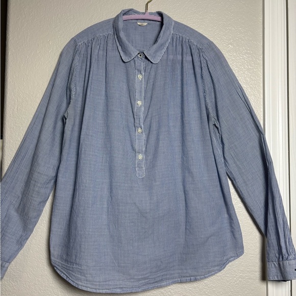 Woman’s J. Crew Lightweight Cotton Blue/White Striped Casual 3/4 Button Down. - Picture 1 of 14